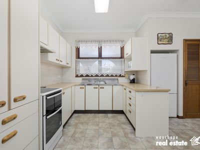 1 Waugh Street, Wauchope