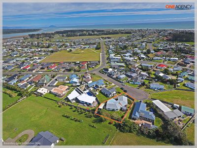 5 Low Avenue, Foxton Beach