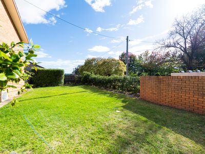 2 / 39 Atkinson Street, Queanbeyan East