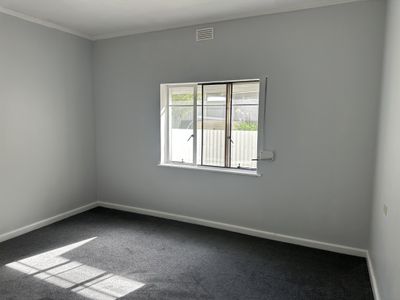 92 Lake Terrace East, Mount Gambier