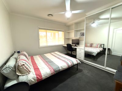 2 Wattle Road, Hanwood
