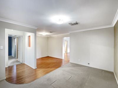 571 Wheelers Lane, Dubbo