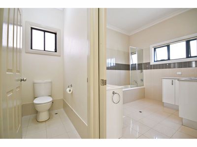 43 Sterling Street, Dubbo
