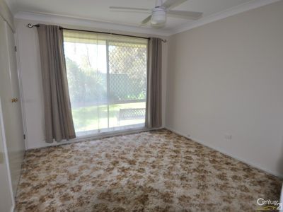 8 Page Avenue, Dubbo