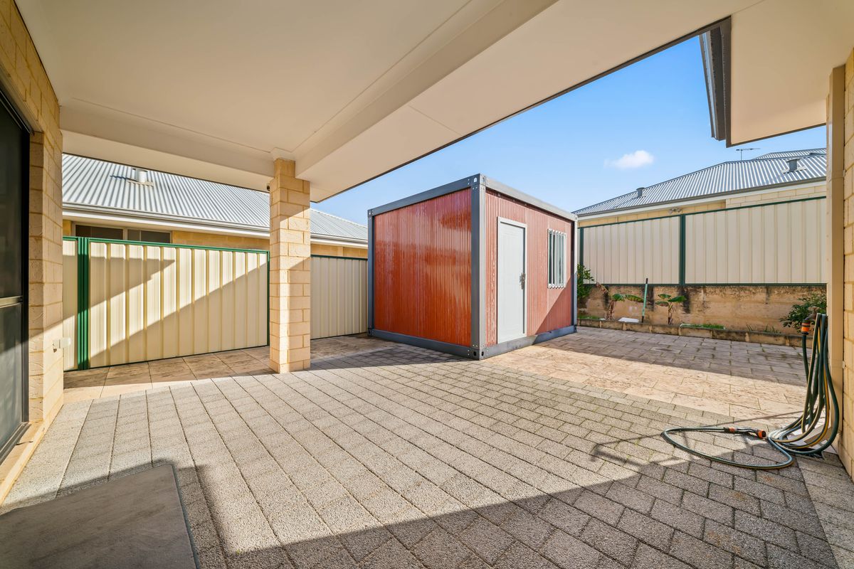 13 Eucalyptus Drive, Hammond Park