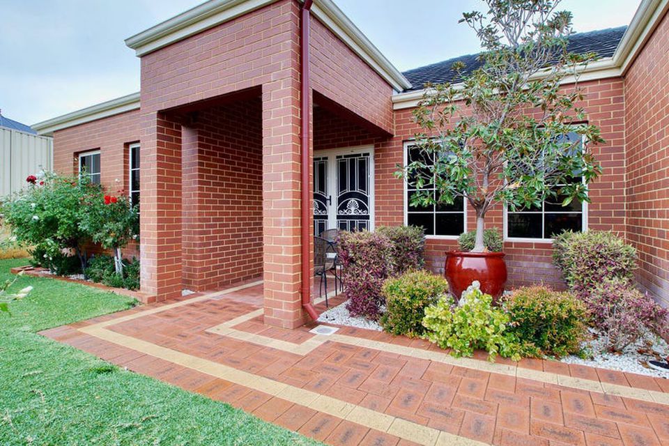 35 Cleland Crescent , Baldivis