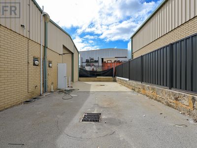 1 / 4 Pusey Road, Cockburn Central