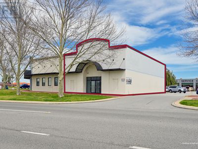 1 / 31 Council Avenue, Rockingham