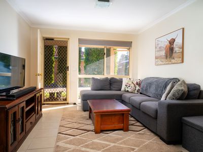 6 / 207  CADELL STREET, Albury