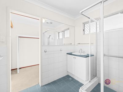 32 Merley Way, Parkwood