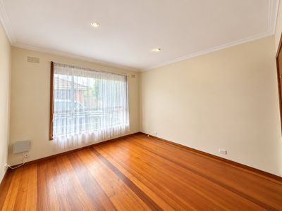 4 / 8 Parker Street, Werribee