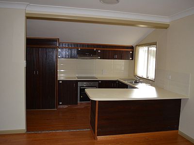 88 Wellington Street, Geurie