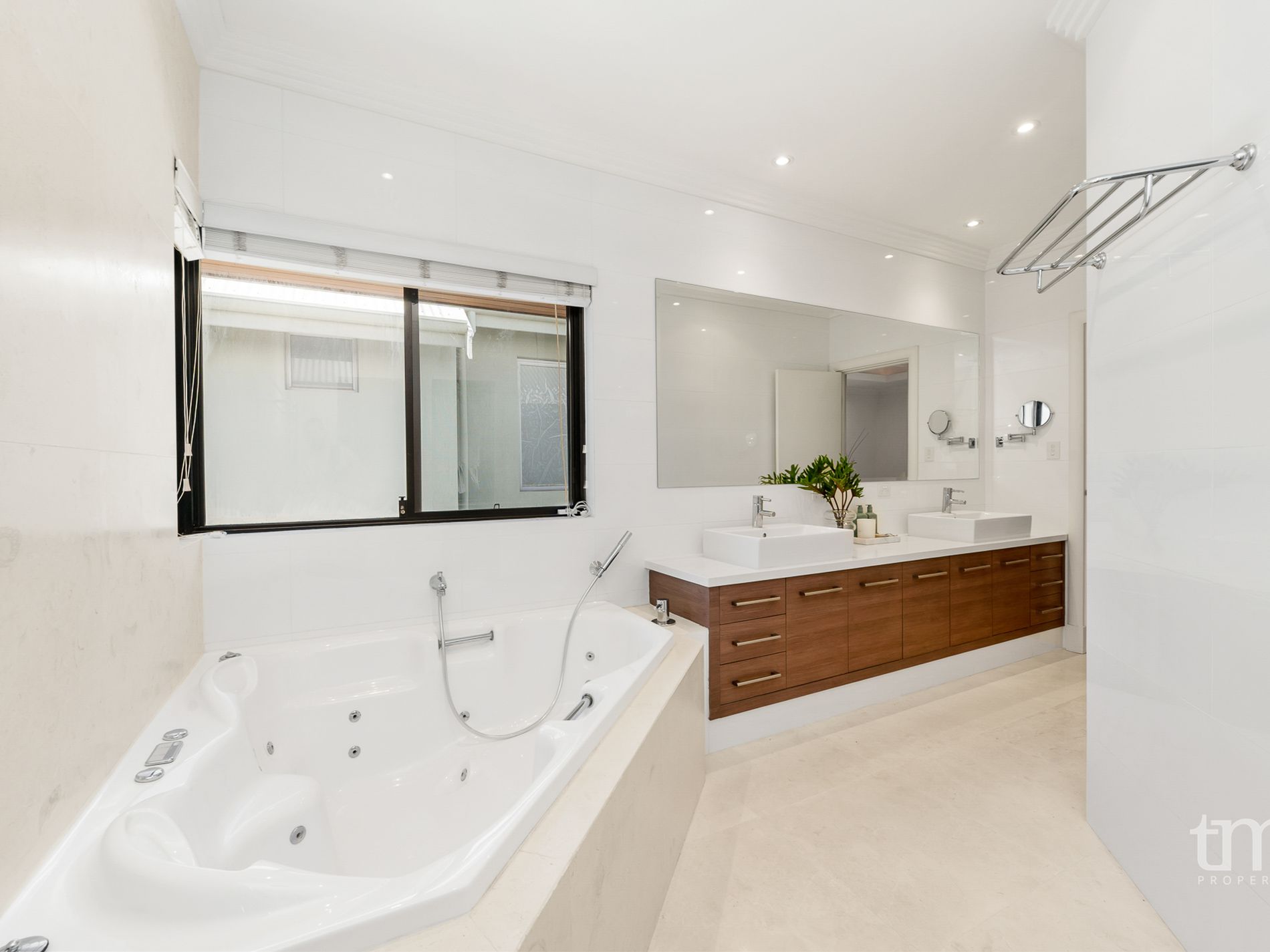 1 Allora Avenue, Subiaco