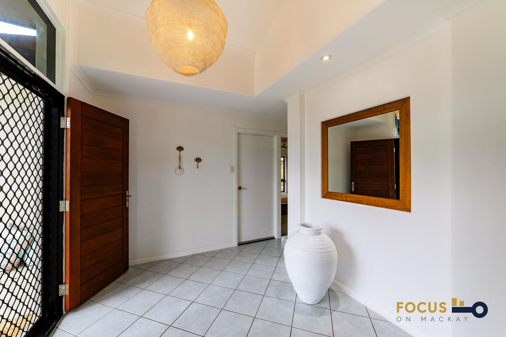 7 Kensington Court, Glenella