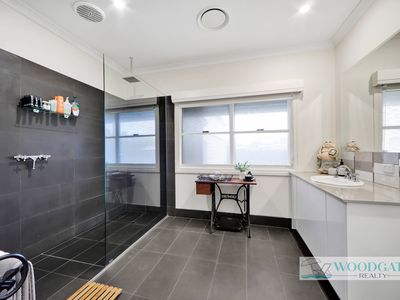 8 WALLUM STREET, Woodgate