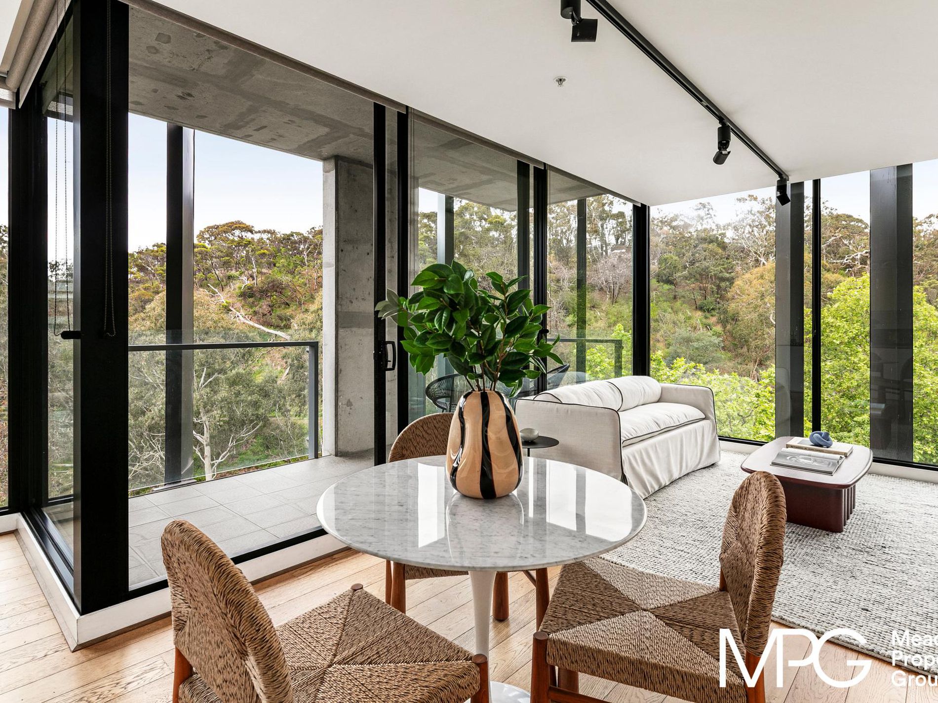 203 / 14 Trenerry Crescent, Abbotsford