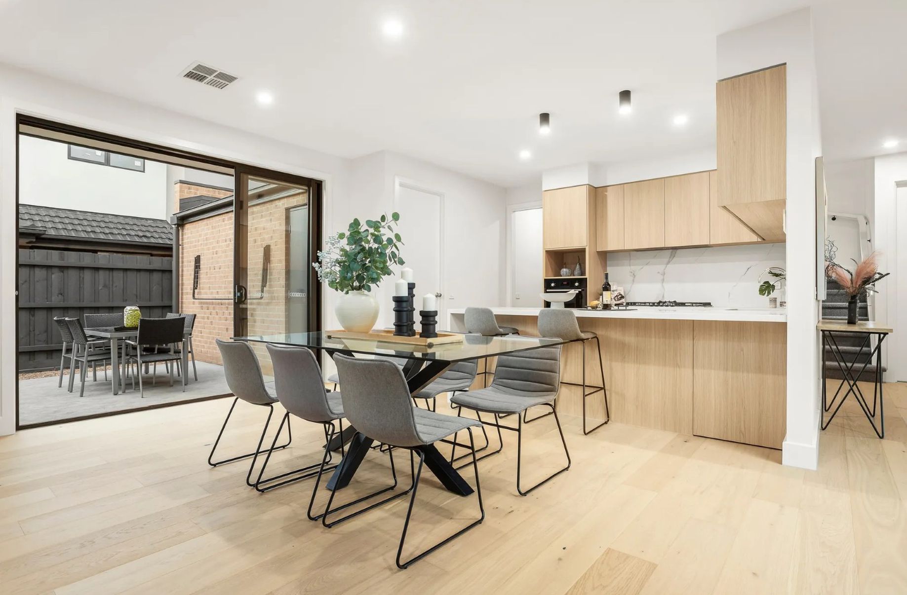 1 / 7-9 Barter Crescent, Forest Hill