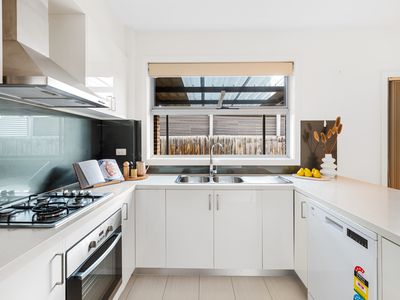 2 / 9 Coleman Court, Maidstone