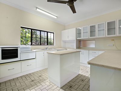 162 Sydney Street, Bayview Heights