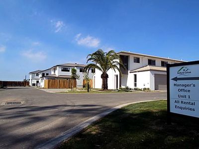 10 / 60 GRAHAMS ROAD, Strathpine