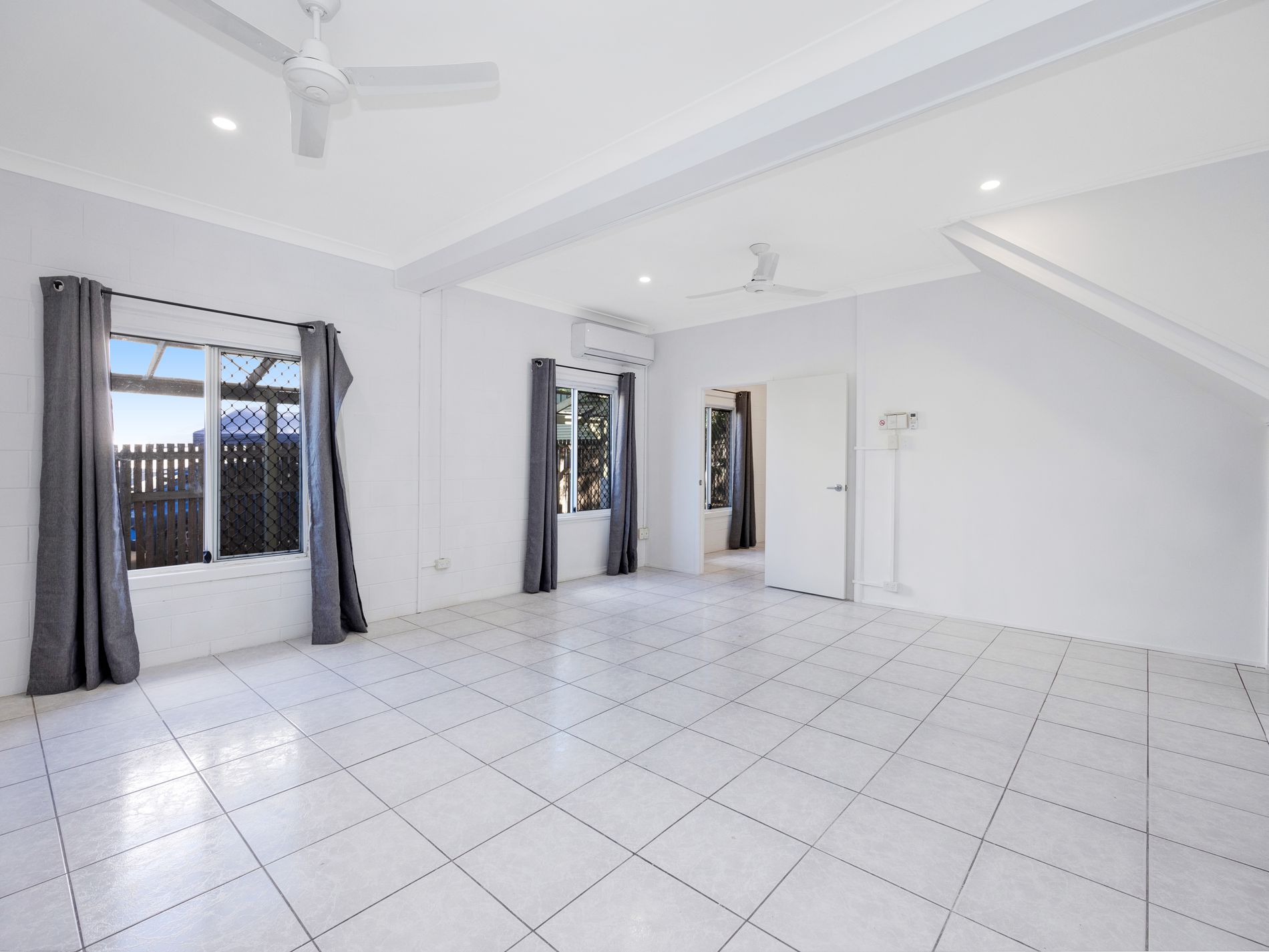 17 Mount Louisa Drive, Mount Louisa