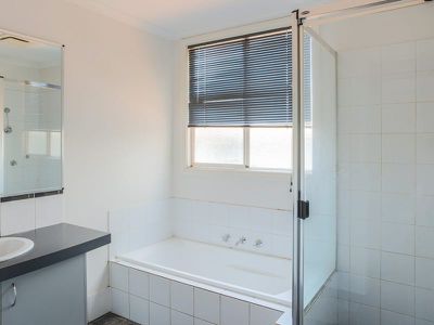 20 Warman Avenue, Newman