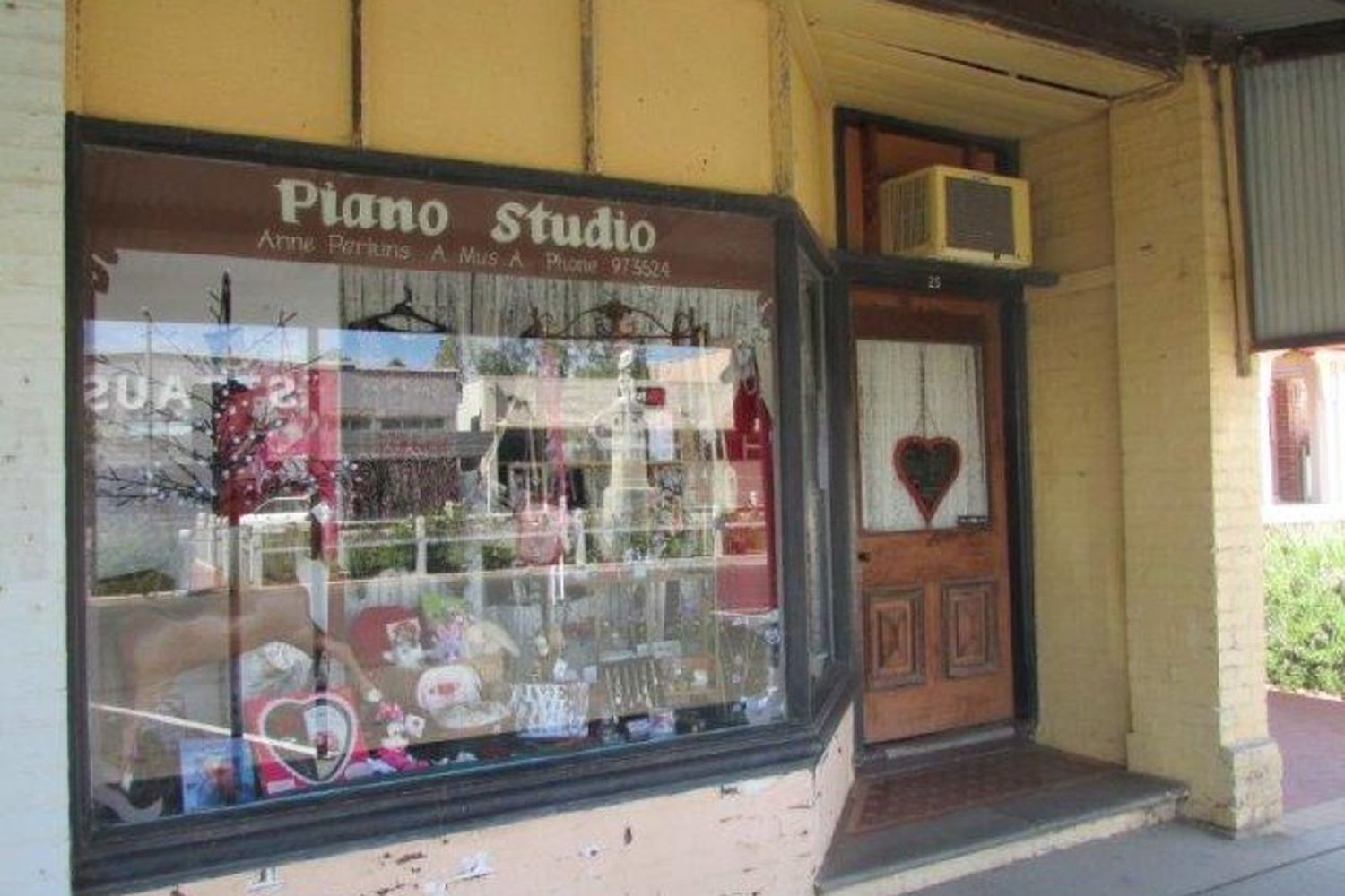 19-25 Federal Street, Rainbow