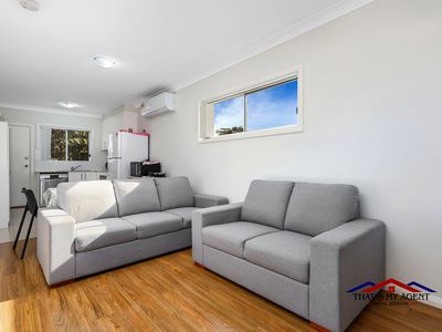 10 & 10a Matthew Cres, Blacktown