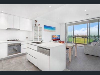 502 / 1 Grand Court, Fairy Meadow