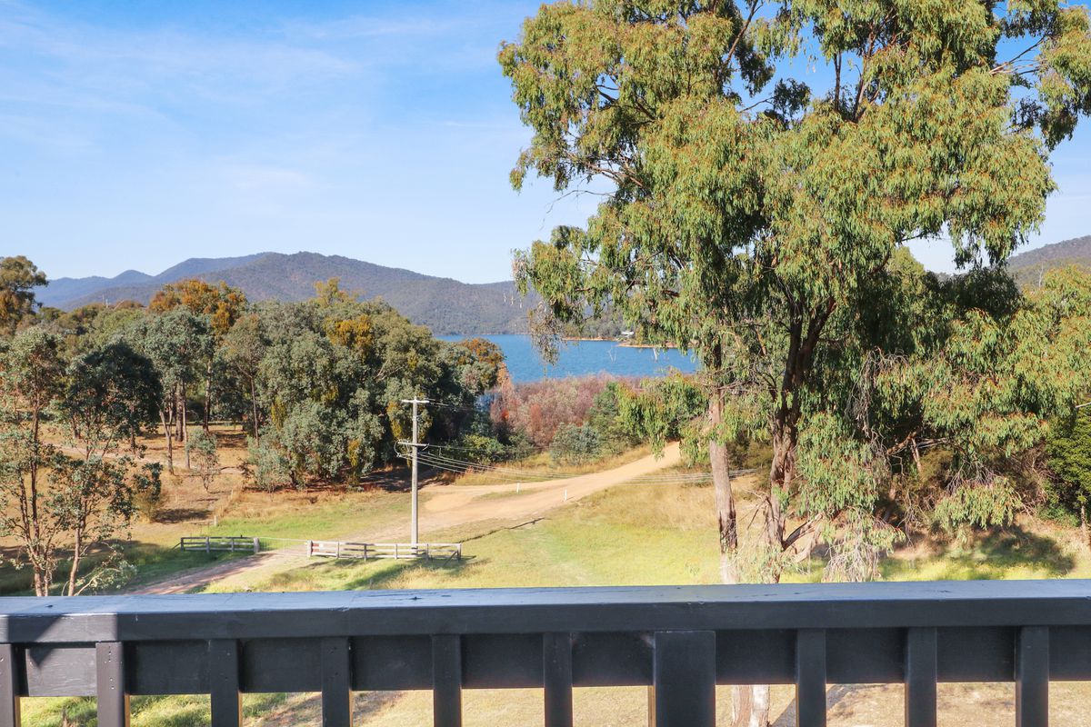 4 Murmuring Way, Goughs Bay