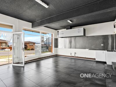 300 NORTHCLIFFE DRIVE, Lake Heights