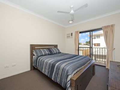 38 / 18-30 Sir Leslie Thiess Drive, Townsville City