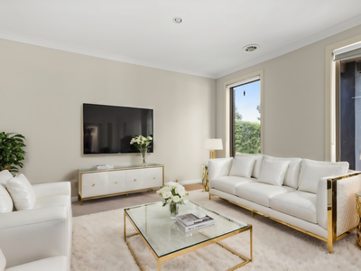16 YELLOW GUM WAY, Manor Lakes