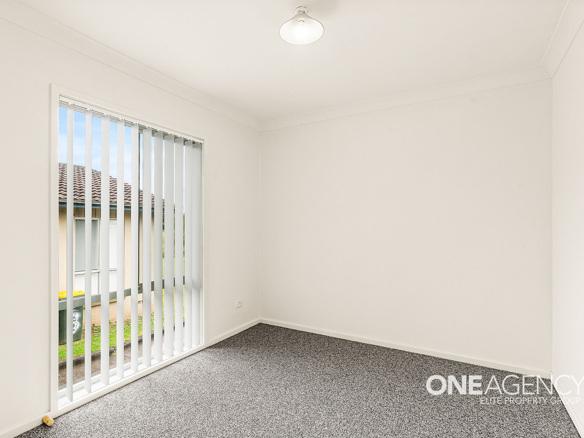 1 / 2 Shorland Place, Nowra