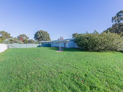 28 Devereux Street, Armadale
