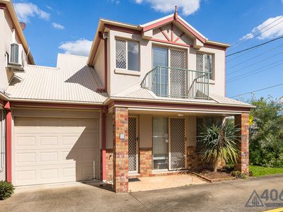 9 / 3 Kendall Street, Oxley