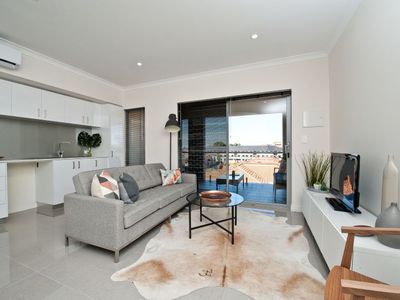 6/7 Tottenham Road, Joondalup