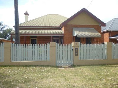 9 Park Street, Dubbo