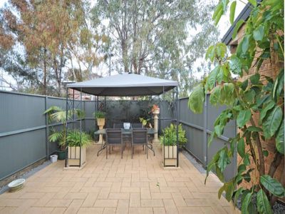 10 Wisteria Court, Flora Hill