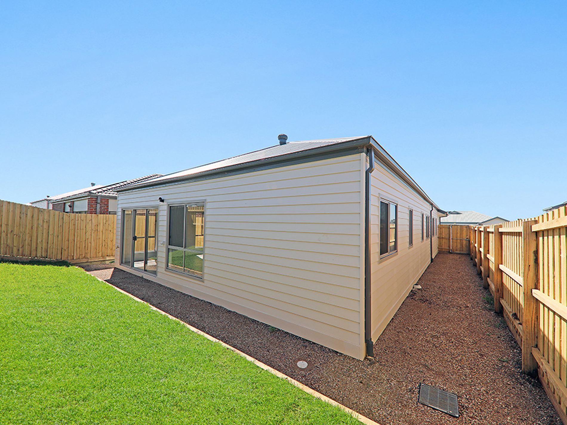 30 Rochester Crescent, Eynesbury