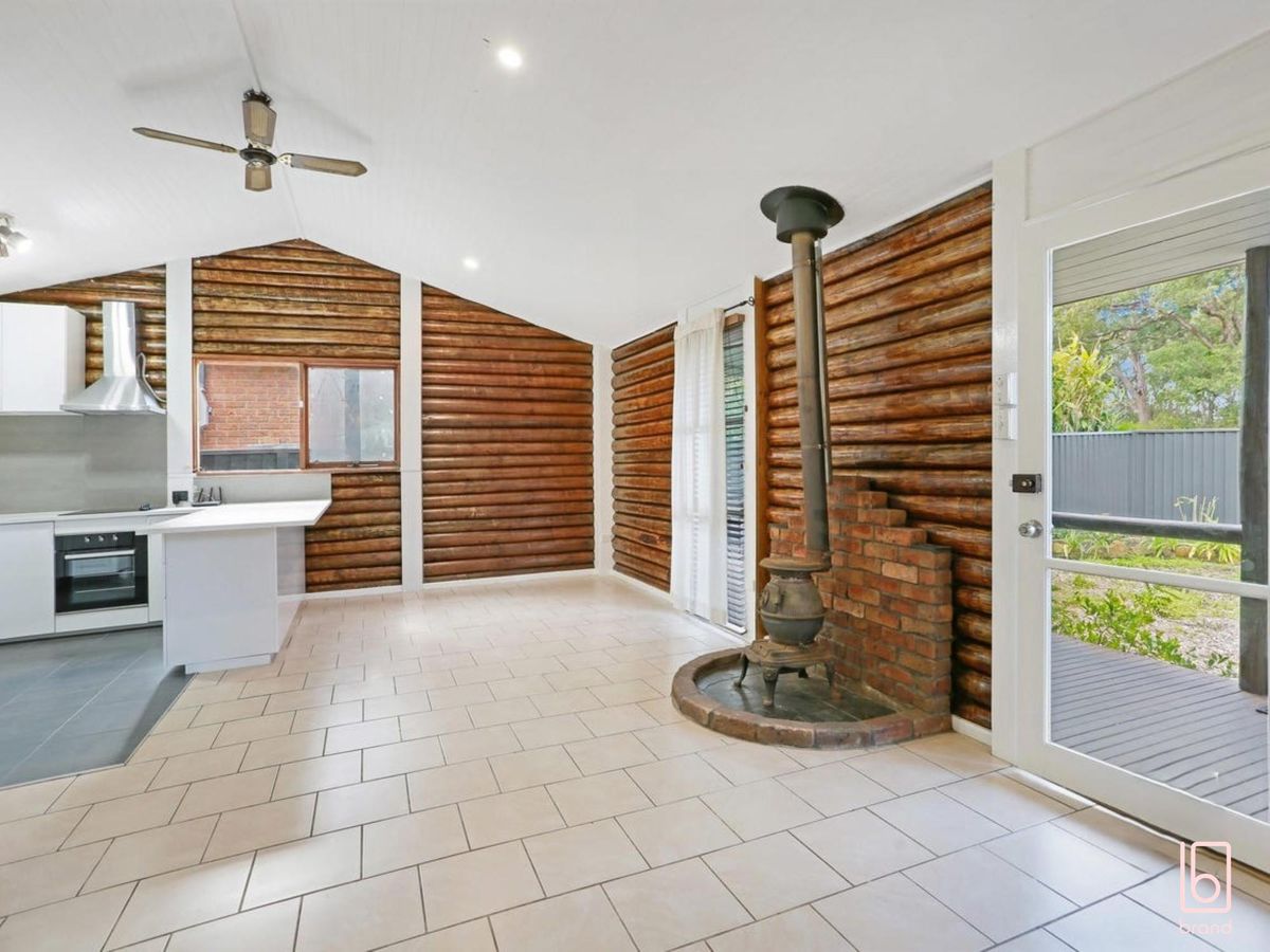 28 Elizabeth Bay Drive, Lake Munmorah
