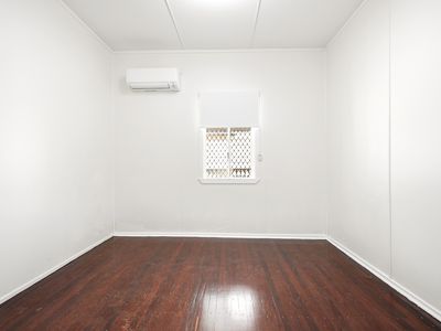 13 Lloyd Street, New Farm