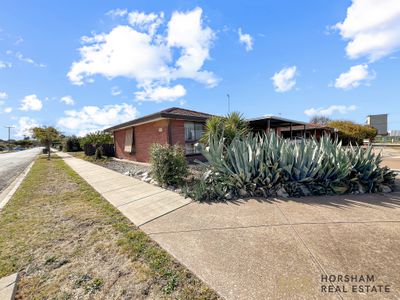1 / 25 Carter Street, Horsham