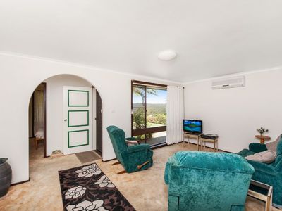 81 Cornfield Parade, Fishermans Paradise