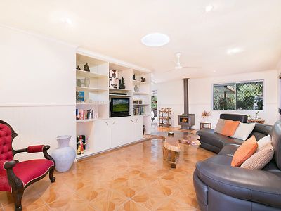 3 Deputor Street, Rochedale South