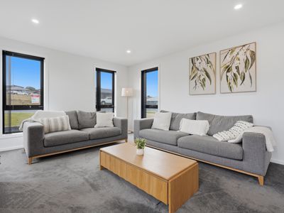 58 Deavan Drive, Shorewell Park