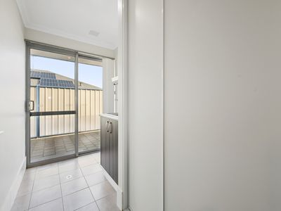 15 Medinah Street, Meadow Springs