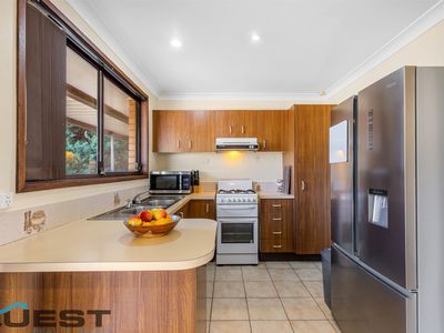 5 Copperfield Drive, Ambarvale