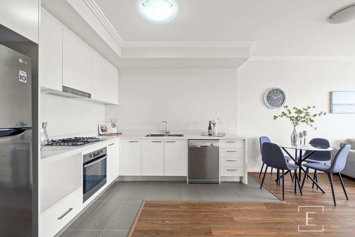 P507 / 81-86 Courallie Avenue, Homebush West
