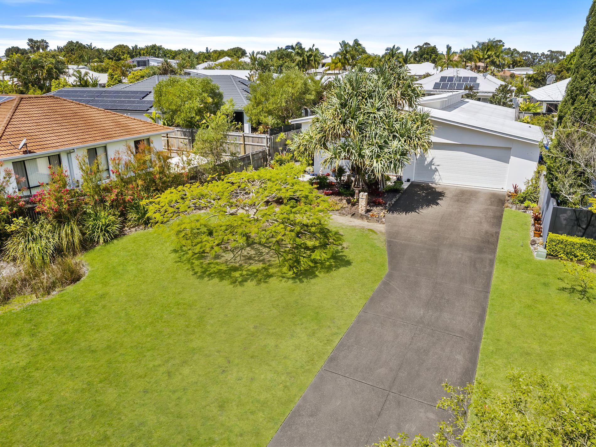 15 THE AVENUE, Peregian Springs